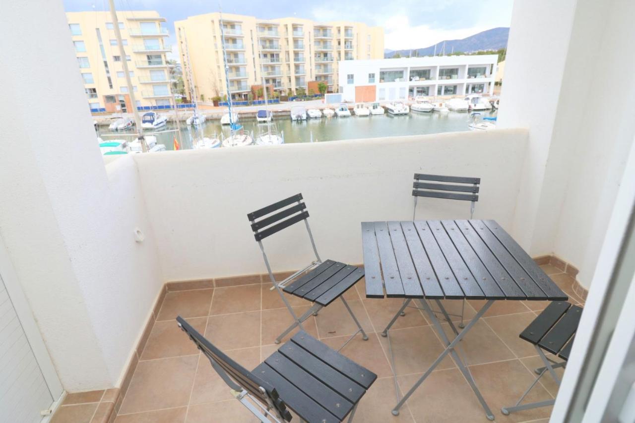 R. Marine II  Apartment Roses Exterior foto